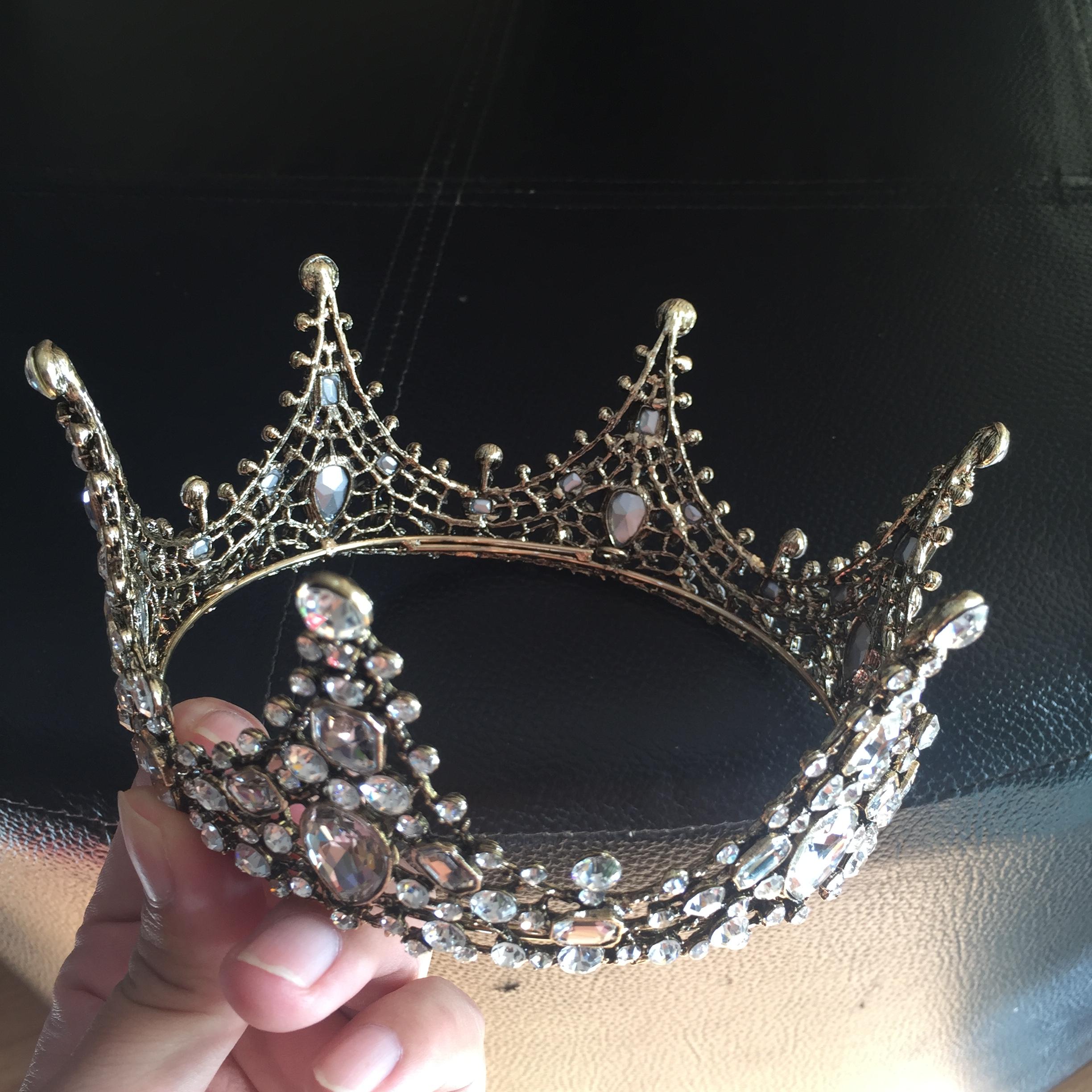 (พร้อมส่ง) มงกุฏ 043