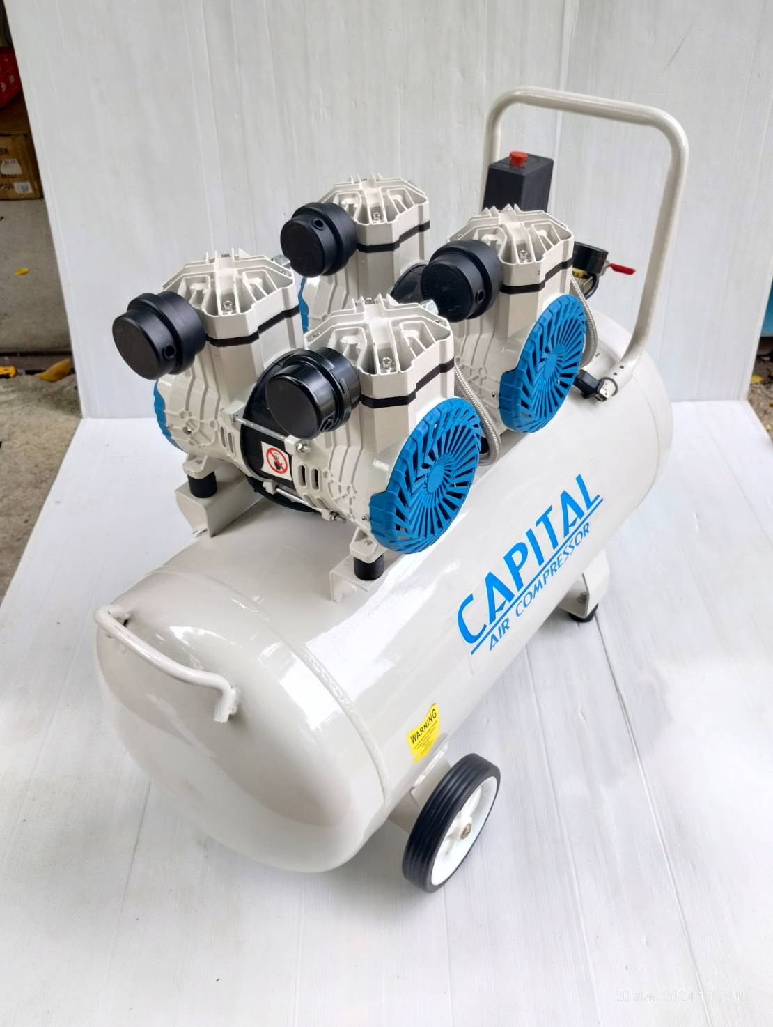 ปั๊มลมออยฟรี Oil Free ขนาด 80 ลิตร CPT-80L-OF CAPITAL