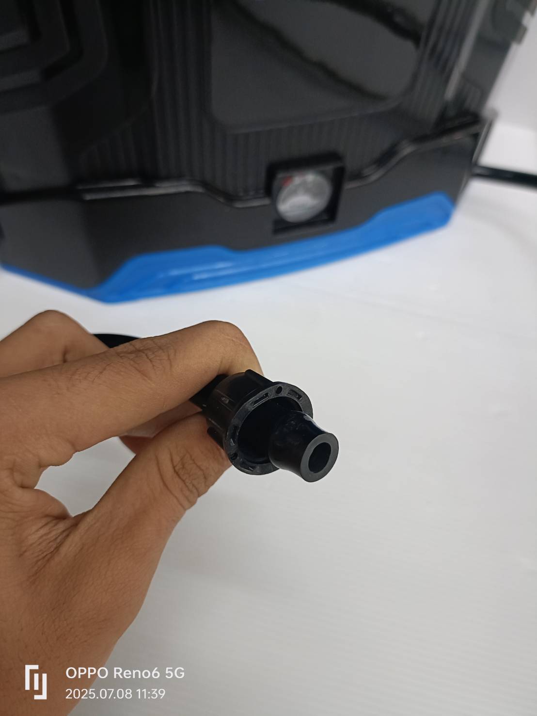 เครื่องพ่นยาแบตเตอรี่ 16ลิตร CPT-16LT CAPITAL