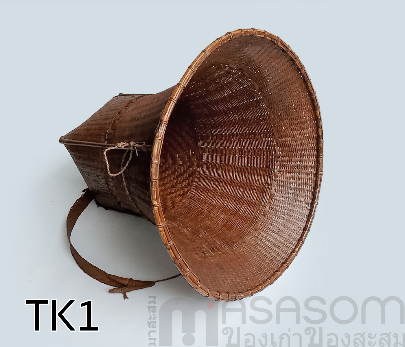 ตะกร้าเก็บใบชาของชนเผ่า