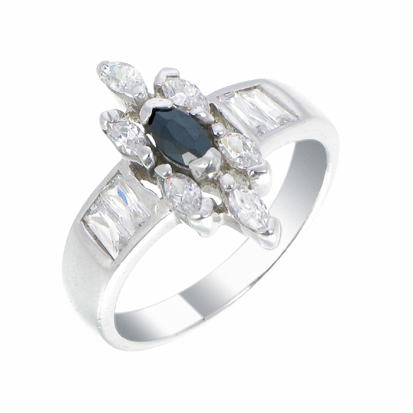 แหวนเงิน ประดับเพชร CZ แหวนพลอย ดีไซน์เริ๊ด เวลาใส่จะทำให้รูปนิ้วดูยาวขึ้นบรรจงคัดสรรค์มาอย่างลงตัว ใส่แล้วสวยจบในวงเดียว รับประกันไม่มีผิดหวัง