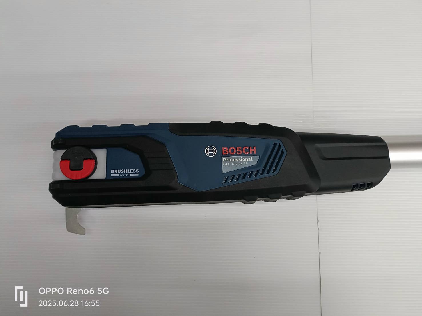 เลื่อยโซ่10"ด้ามยาว GKE18V-25TP BOSCH SOLO