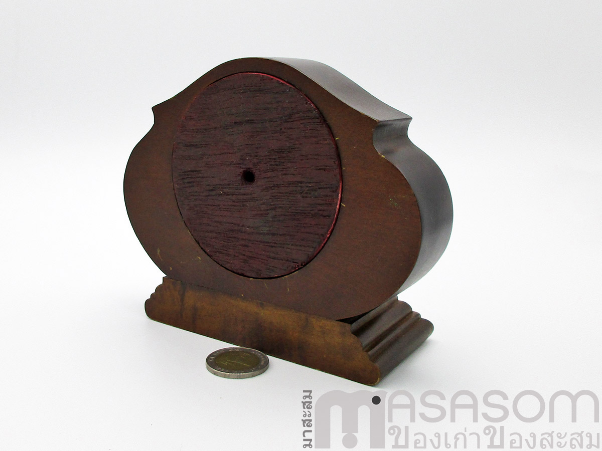 นาฬิกาไม้เก่าธนาคารกรุงไทย