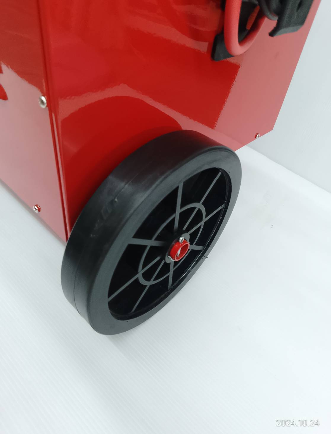 ตู้ชาร์จแบตเตอรี่ L06060 (60V 60A) LION