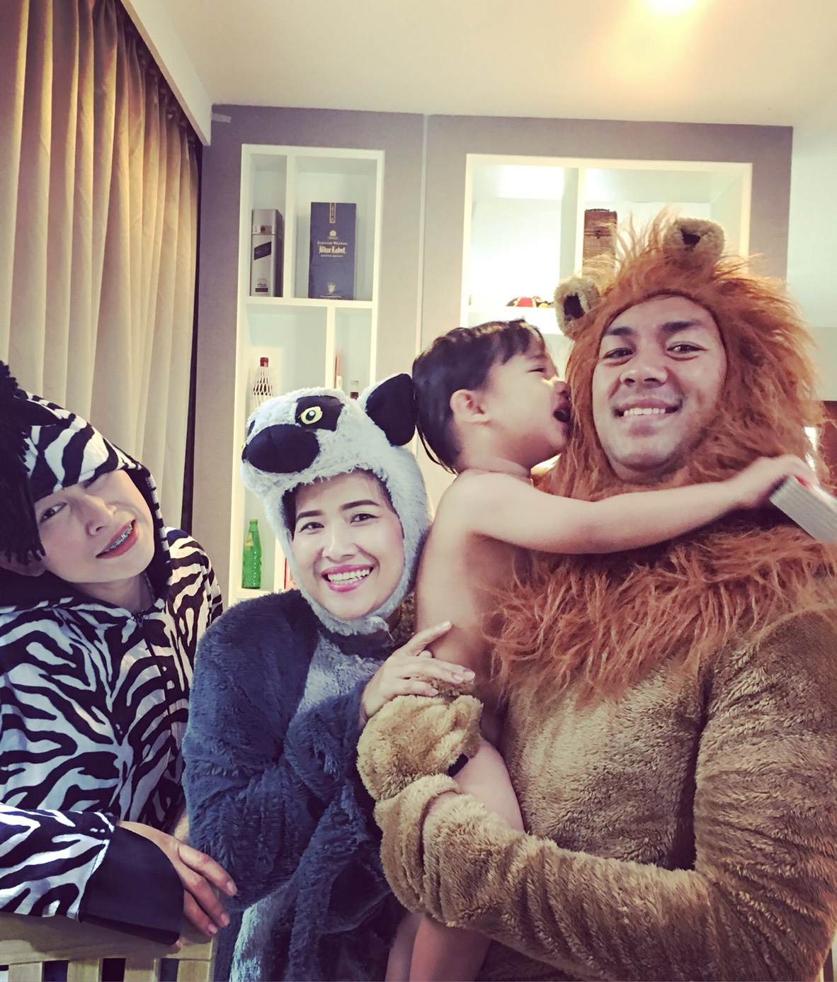 ชุดม้าลาย