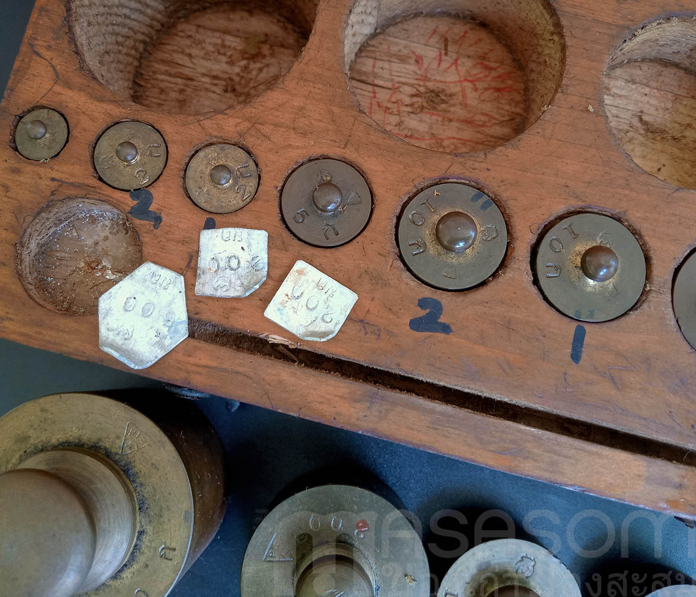 ลูกตุ้มตาชั่งของเก่าครบชุด