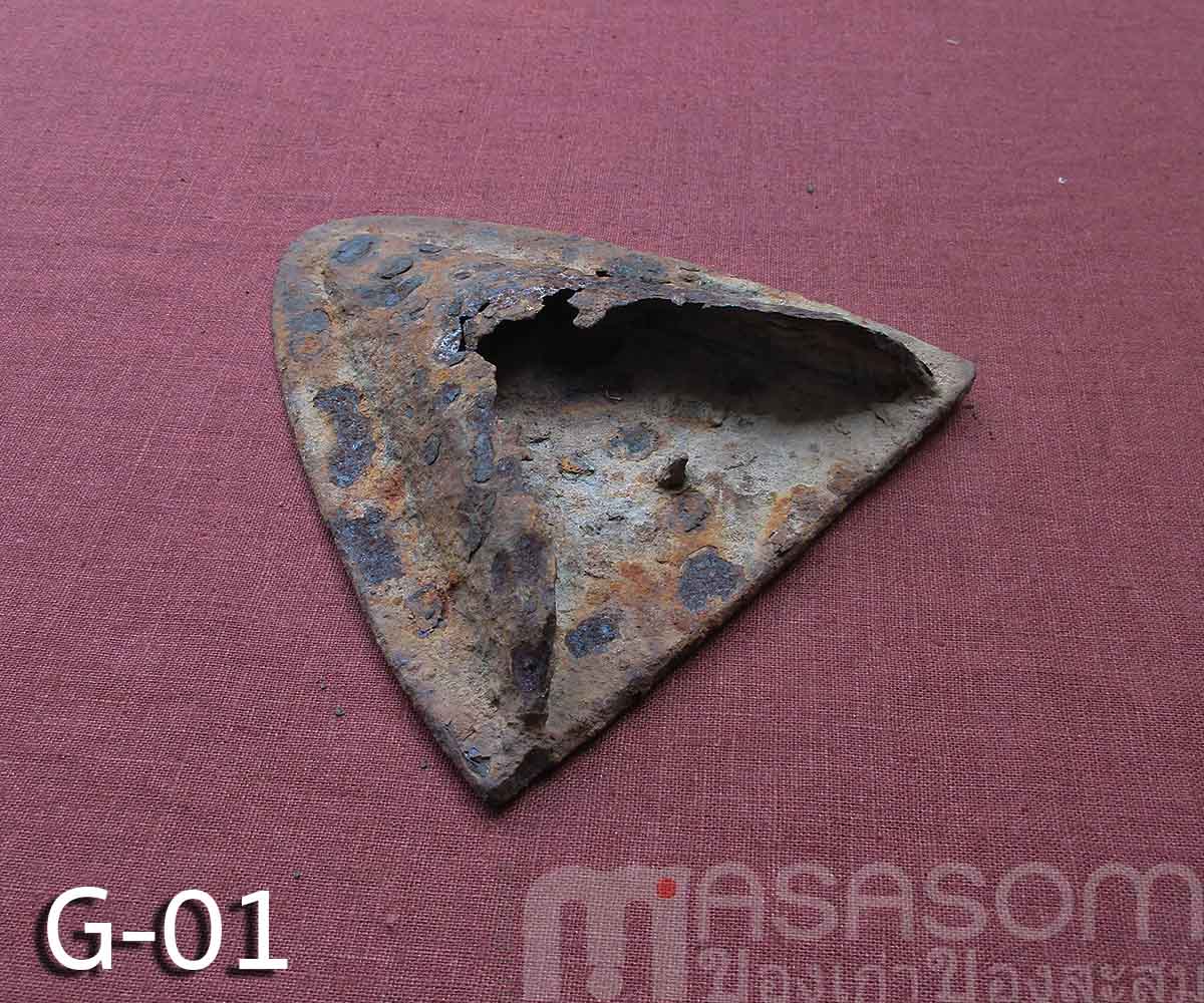 ผานไถโบราณอายุนับร้อยปี