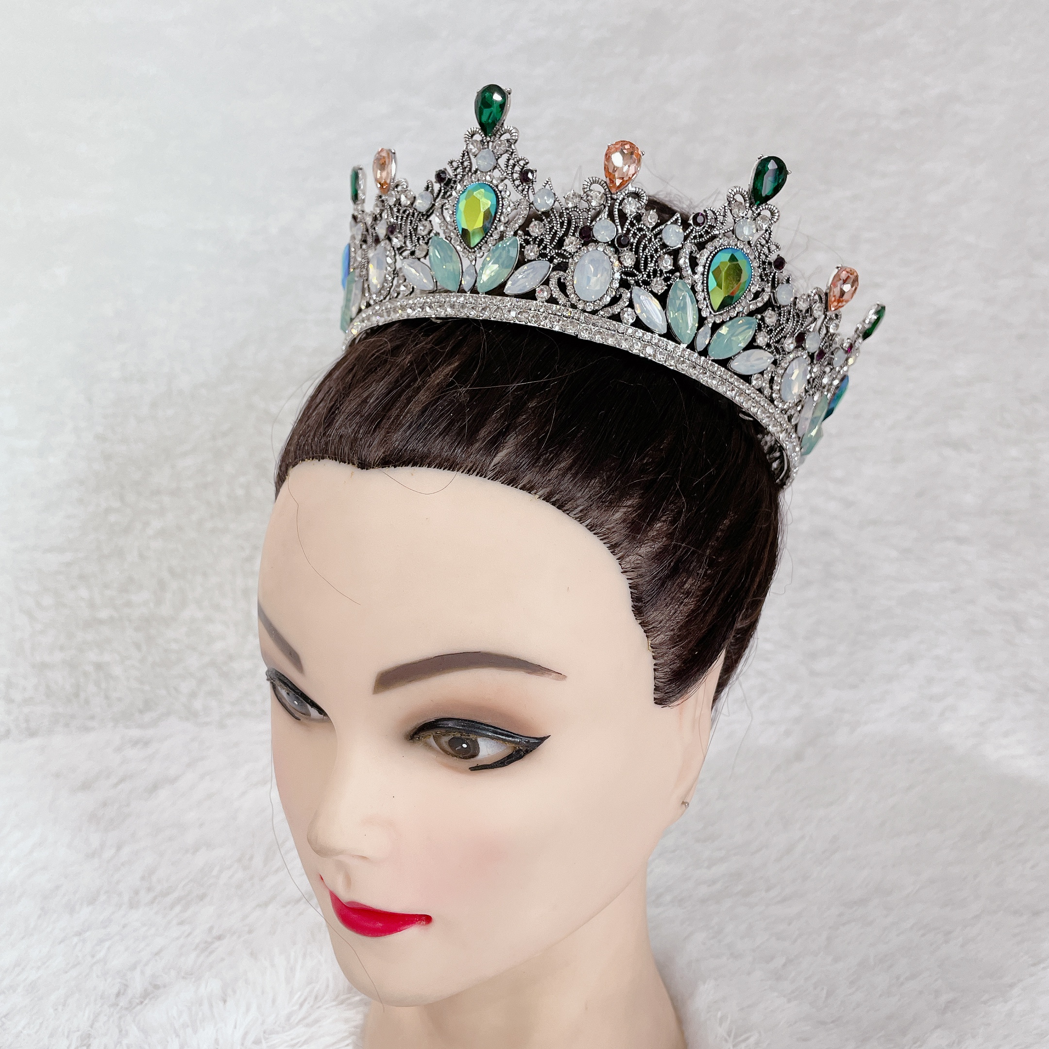 (พร้อมส่งจากไทย) มงกุฏ 110 สีเขียว มงกุฎเพชร มงกุฎประกวด สินค้าพร้อมส่ง ไม่ต้องรอนาน งานพรีเมี่ยม