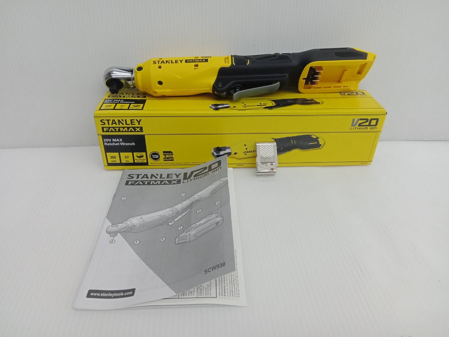 ประแจบล็อคไร้สาย3/8นิ้ว 20V SCW930 STANLEY