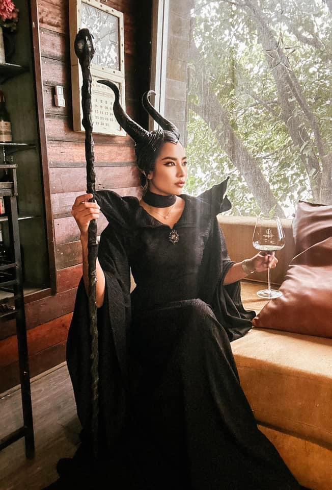 ชุดแม่มดมาเลฟีเซ้นต์