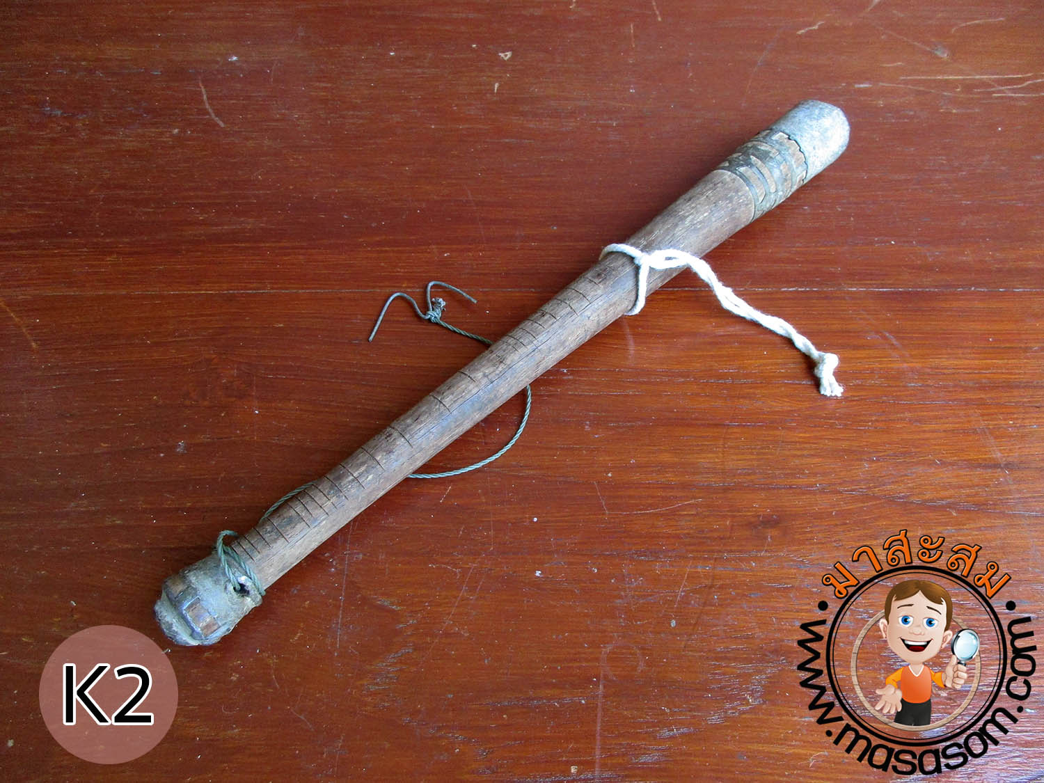 ตาชั่งก้อมโบราณ