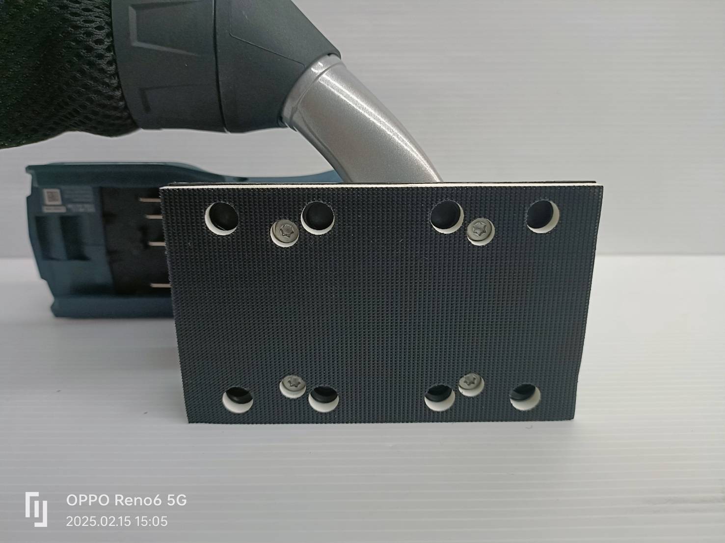 เครื่องขัดกระดาษทราย18V GSS18V-13 BOSCH