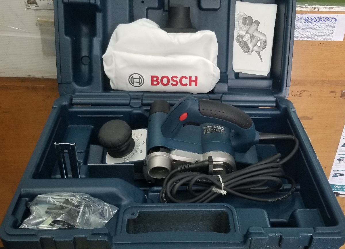 กบ3" GHO40-82C BOSCH