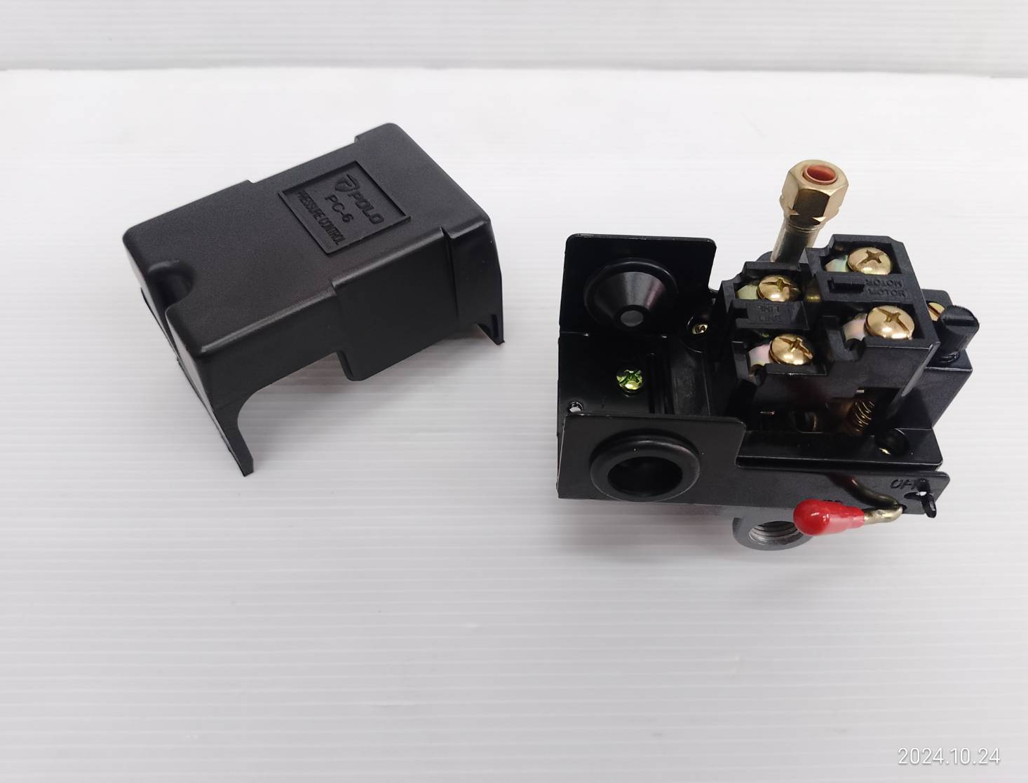 POLO สวิตช์ควบคุมแรงดัน ระบบลม (4 WAY) รุ่น PC-6-4 ช่วงแรงดัน 20-175 PSI ใช้งานสำหรับปั๊มลม (โปโล)