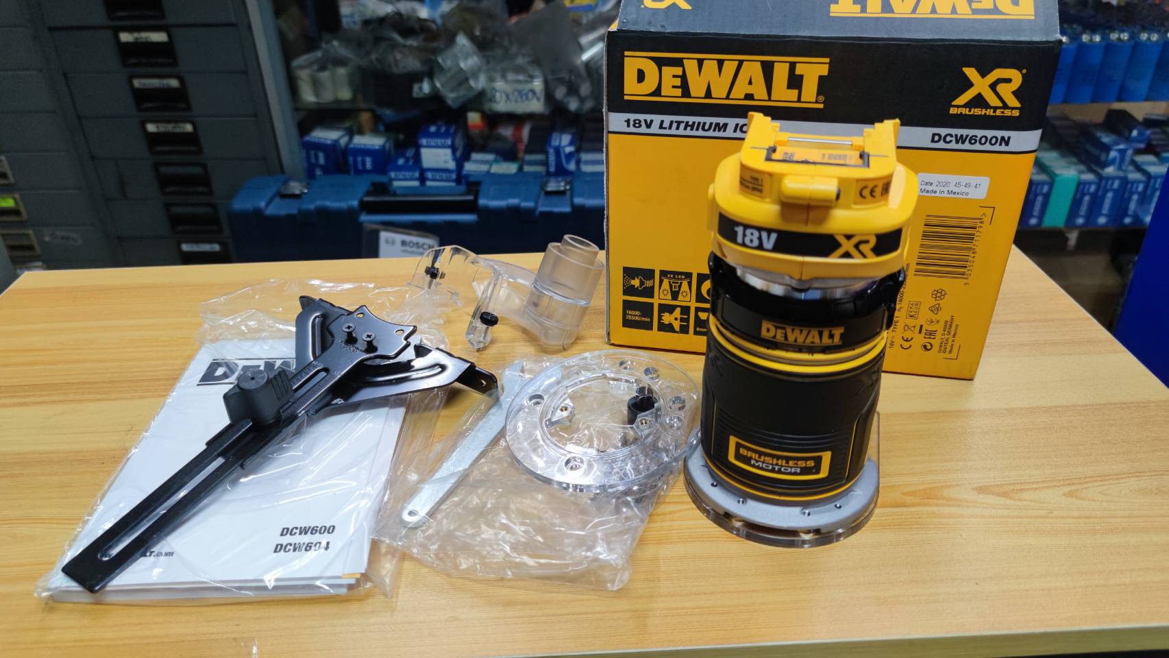 ทริมเมอร์18V DCW600N-XJ DEWALT