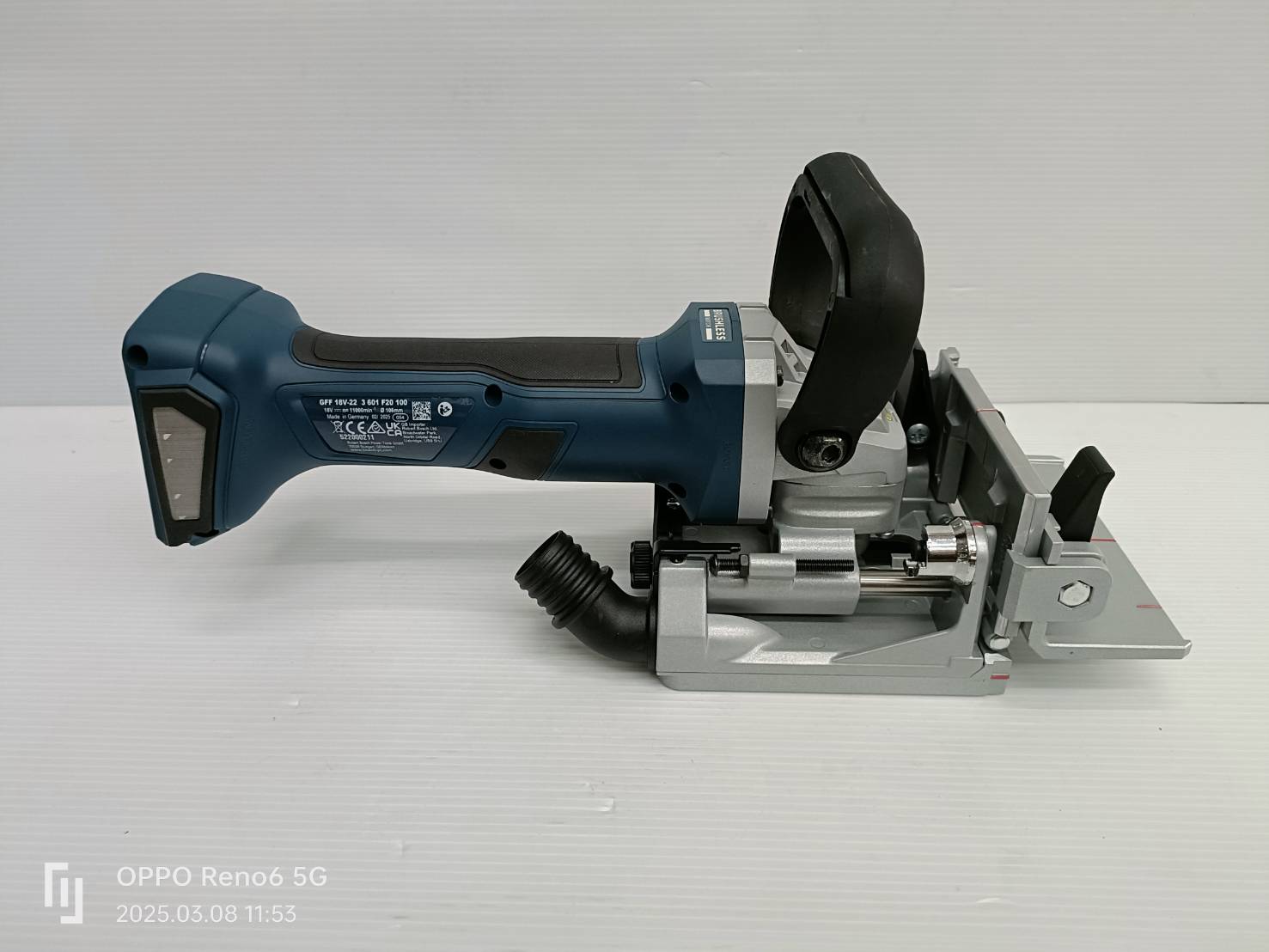 เครื่องเข้าลิ้น/เดือย GFF18V-22 Professional BOSCH SOLO 0601620101