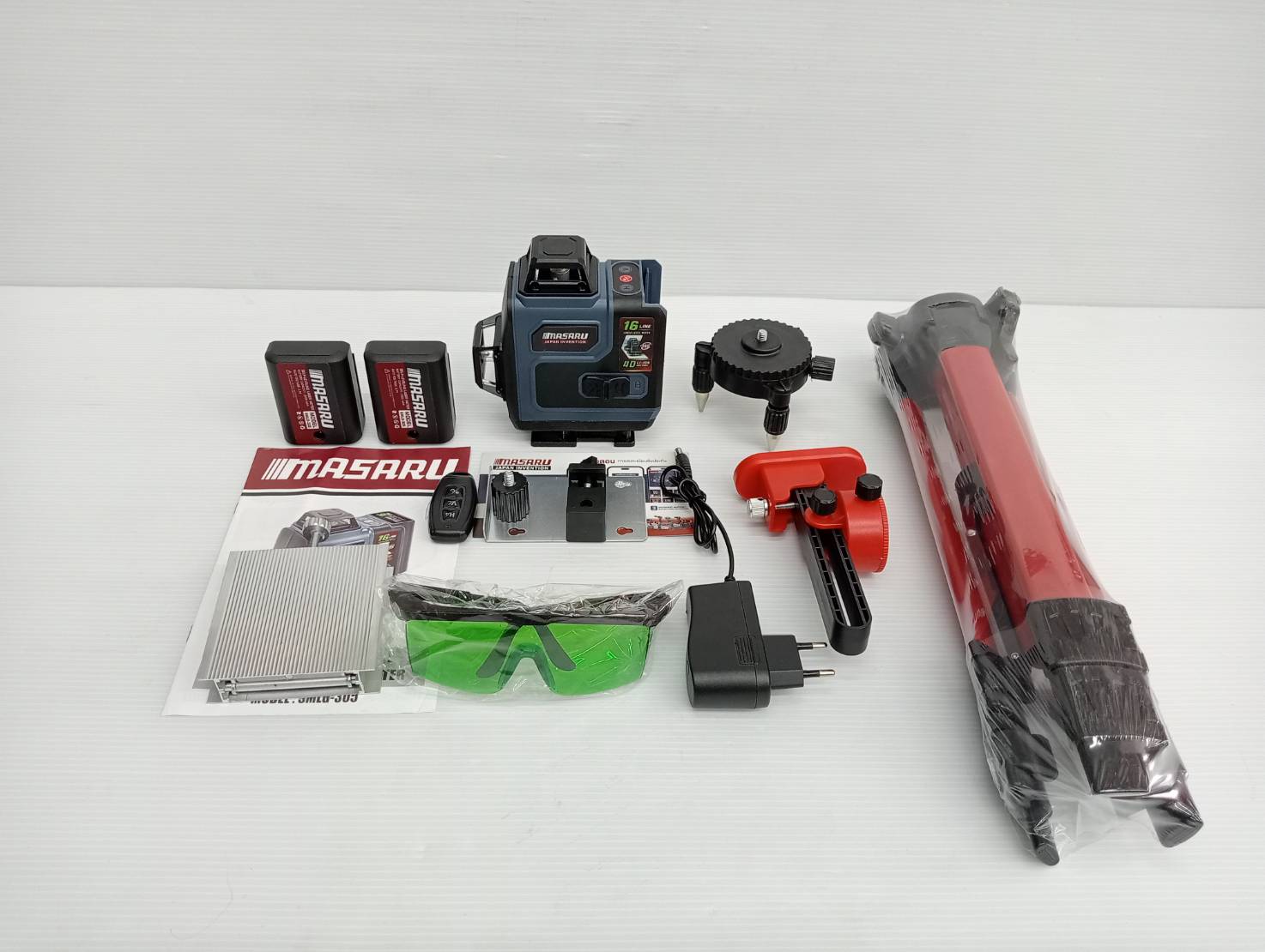 MASARU เครื่องวัดระดับเส้นสีเขียว แบบ 16 เส้น รุ่น SMLG-305