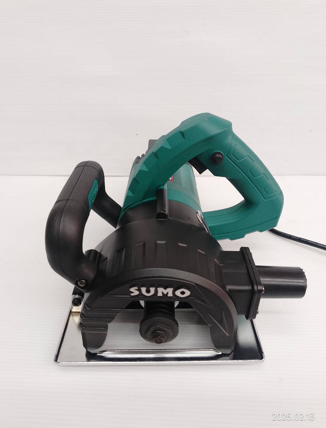 เครื่องเซาะร่องคอนกรีต5" 5025 SUMO