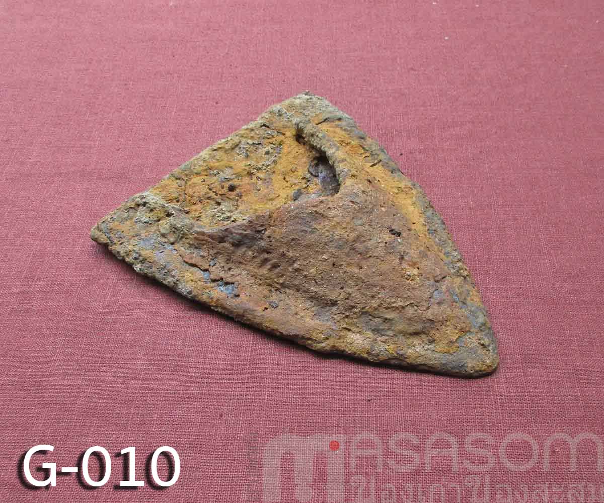 ผาลไถโบราณอายุนับร้อยปี