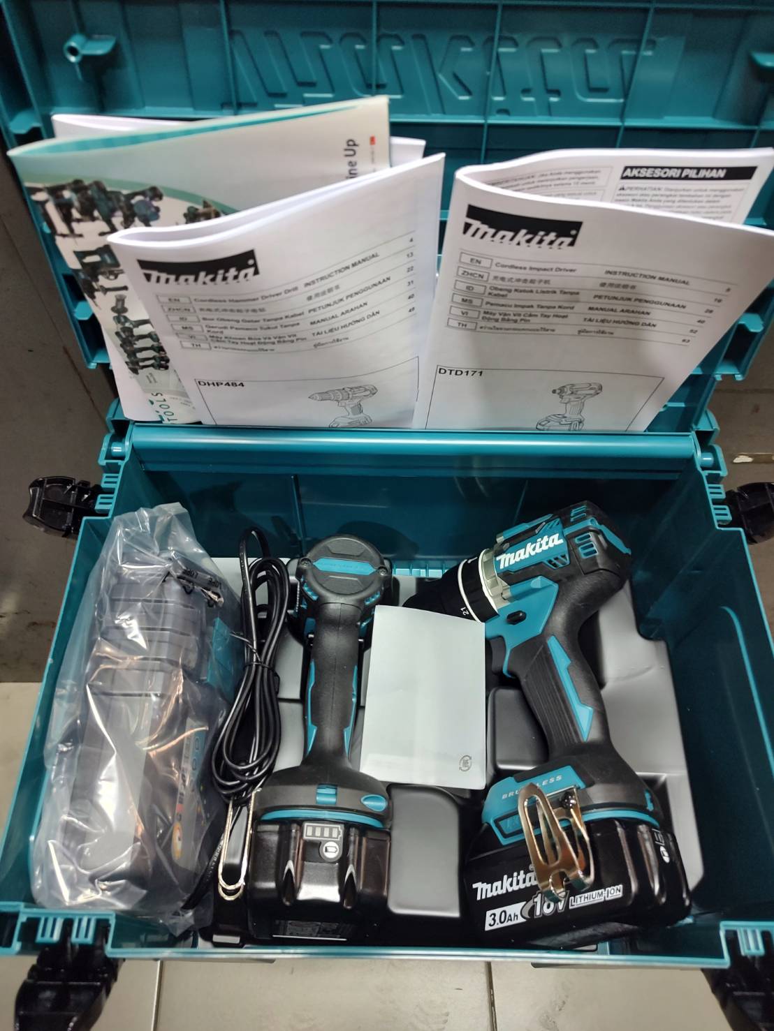 ชุดคอมโบ้ DLX2315J MAKITA (DHP484+DTD171)