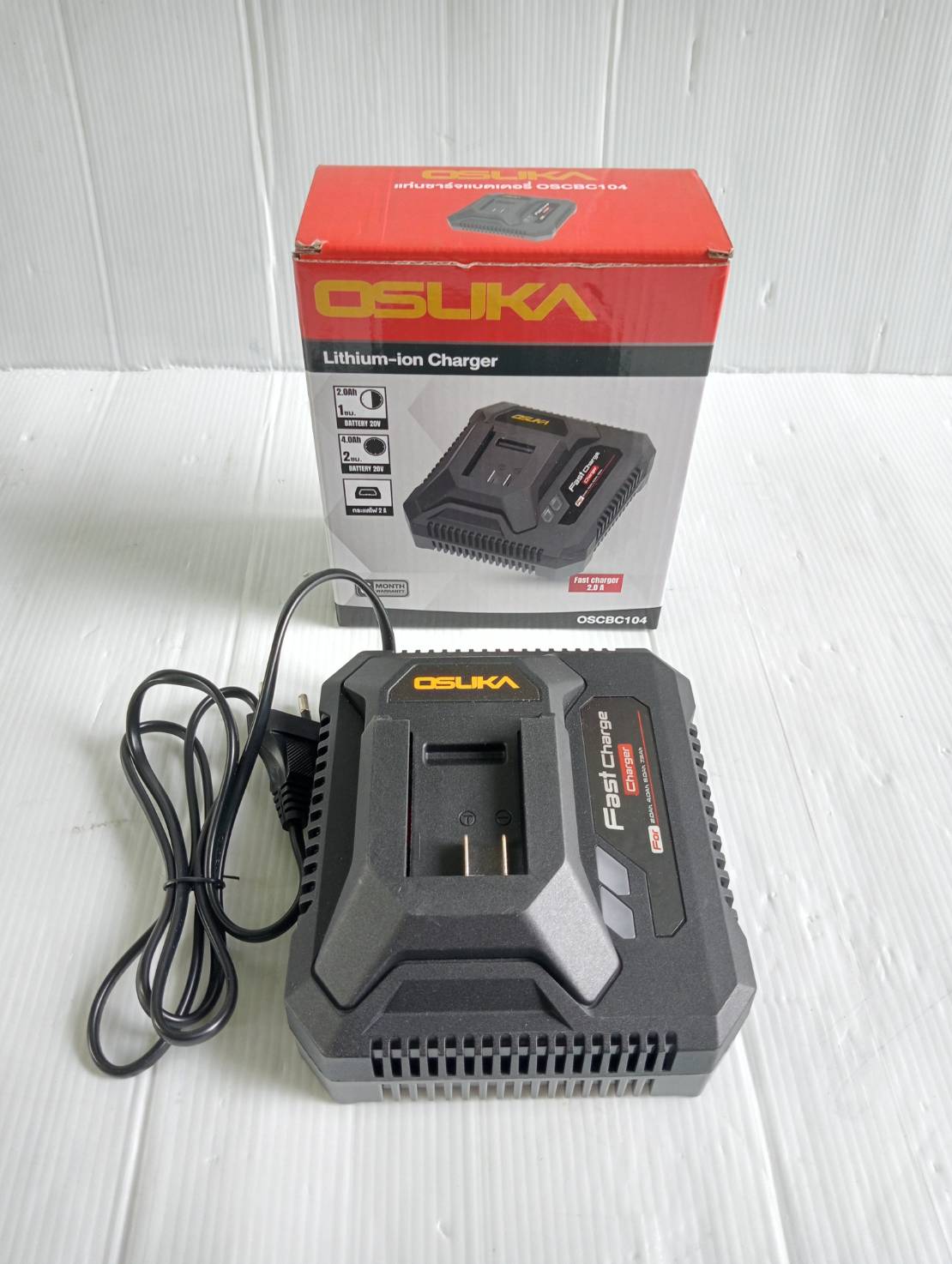 แท่นชาร์จแบตเตอรี่ Fast Charge 2.0A OSCBC104 OSUKA