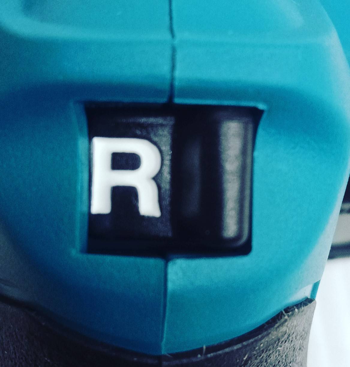 เครื่องตัด 3in1 DMC300Z MAKITA