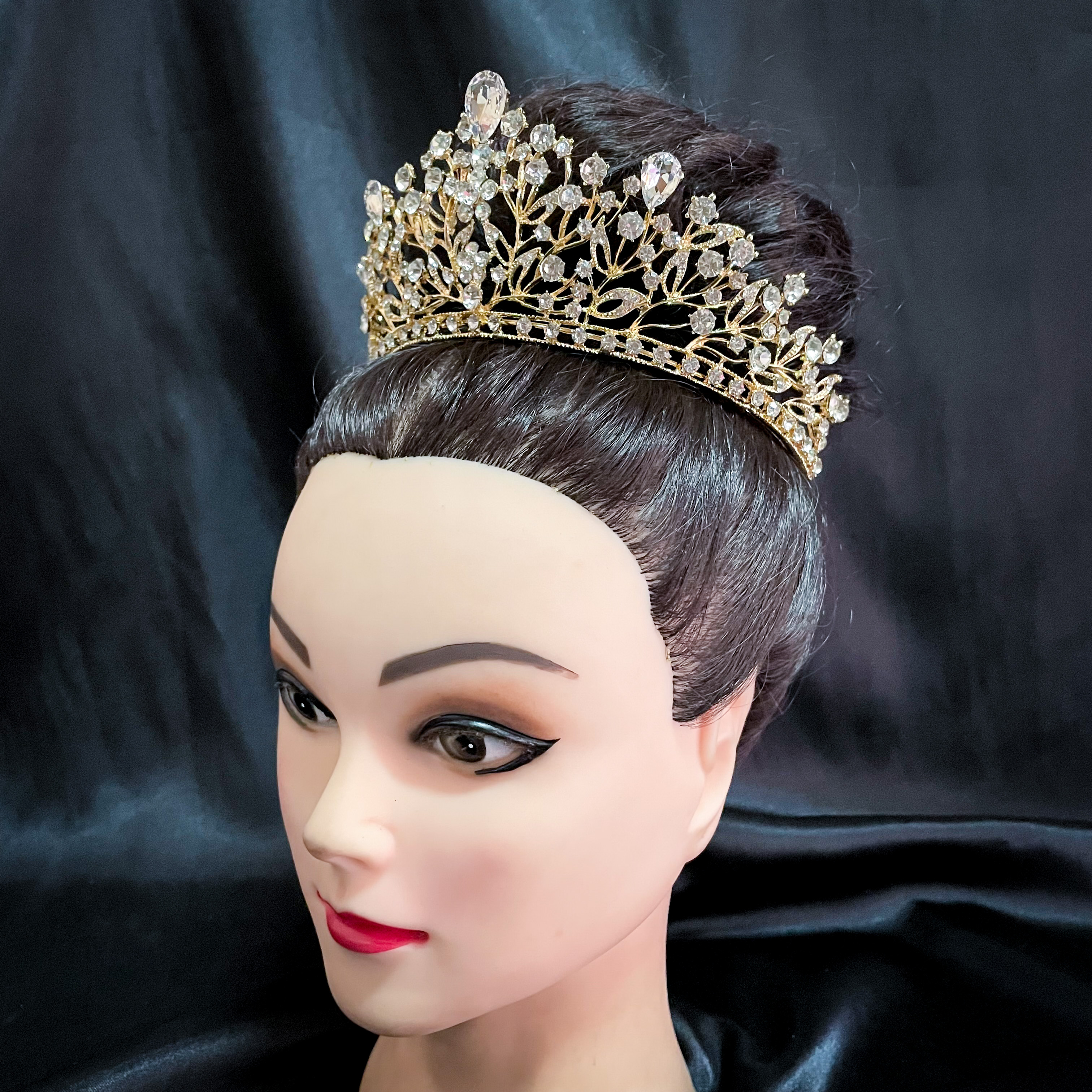 (พร้อมส่ง) เทียร่า 239 สีทอง มงกุฎนางงาม มงกุฎเจ้าสาว งานสวย ปราณีต QCเพชรทุกเม็ด สินค้าพร้อมส่งจากไทย