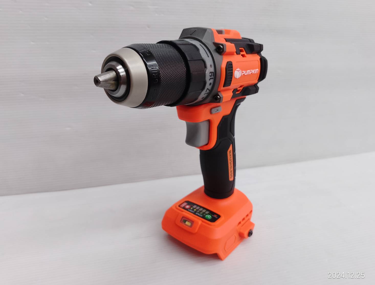 PUMPKIN สว่านไร้สาย20V Brushless Motor INF-13DCB-202K 50259