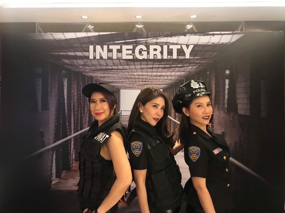 ชุดเครื่องแบบหน่วย S.W.A.T. / ชุดหน่วยสวาท / ชุดหน่วยซีล / ชุดหน่วย SEAL / ชุดตำรวจ / ชุดทหาร /ุ ชุดอาชีพ / ชุดอาชีพในฝัน