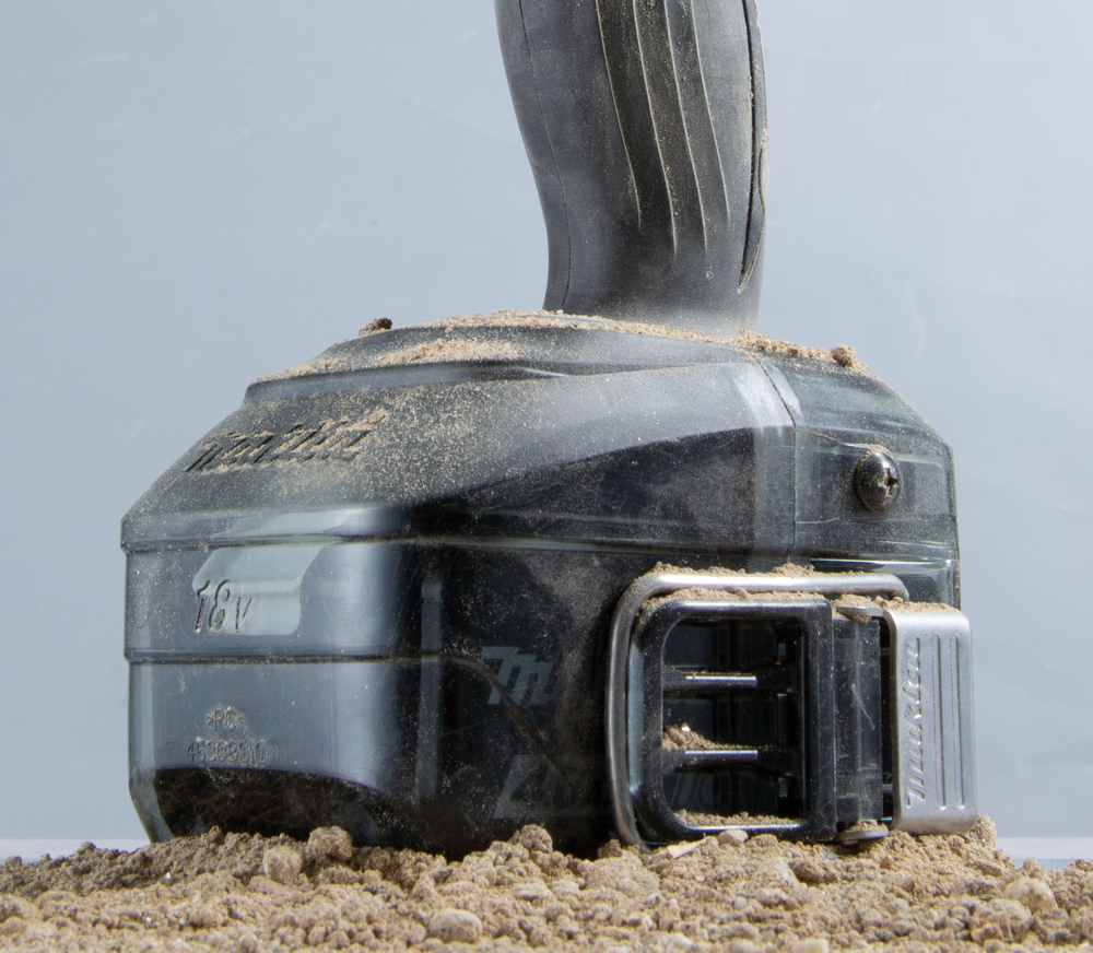 กล่องสวมแบตเตอรี่กันกระแทก BL18xx MAKITA