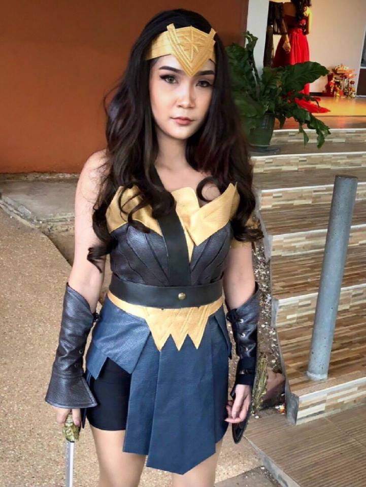 ชุดวันเดอร์วูแมน แบบชุดหนัง