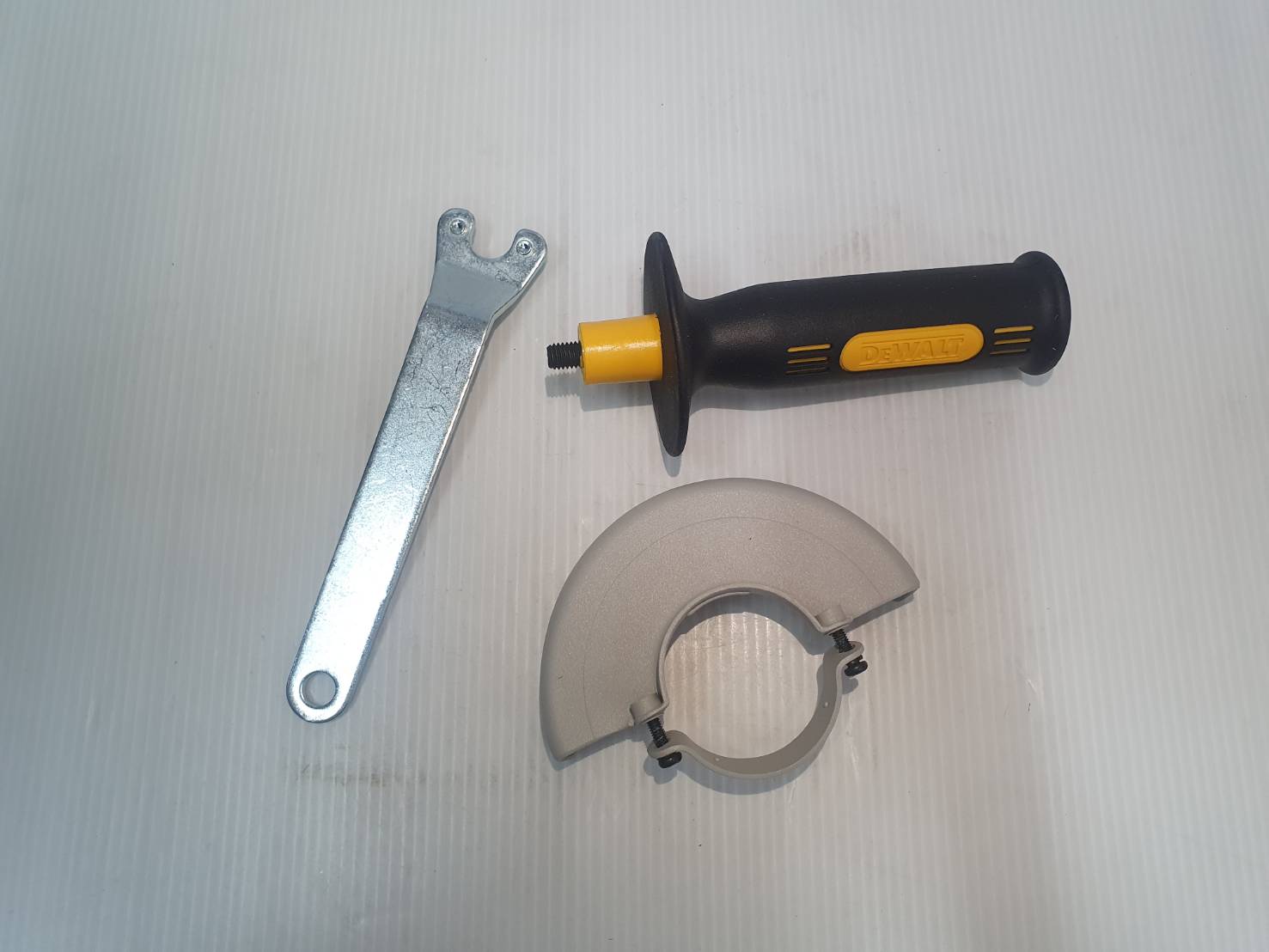 หินเจียรไร้สาย20V DCG405N DEWALT