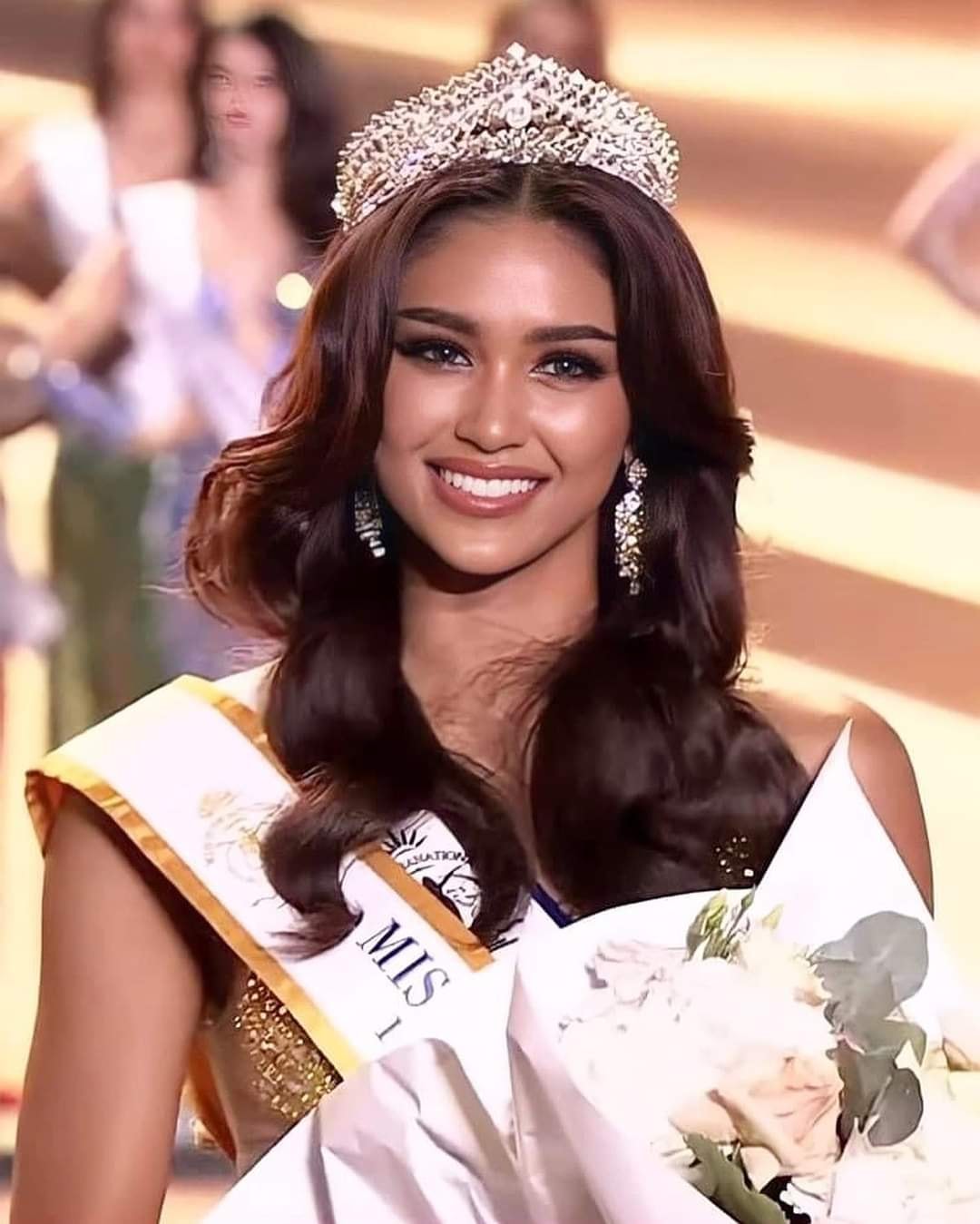 (พร้อมส่ง) เทียร่า 333 มงกุฎนางงาม 1 st Miss Supranational International 2022 สินค้าพร้อมส่งจากไทย