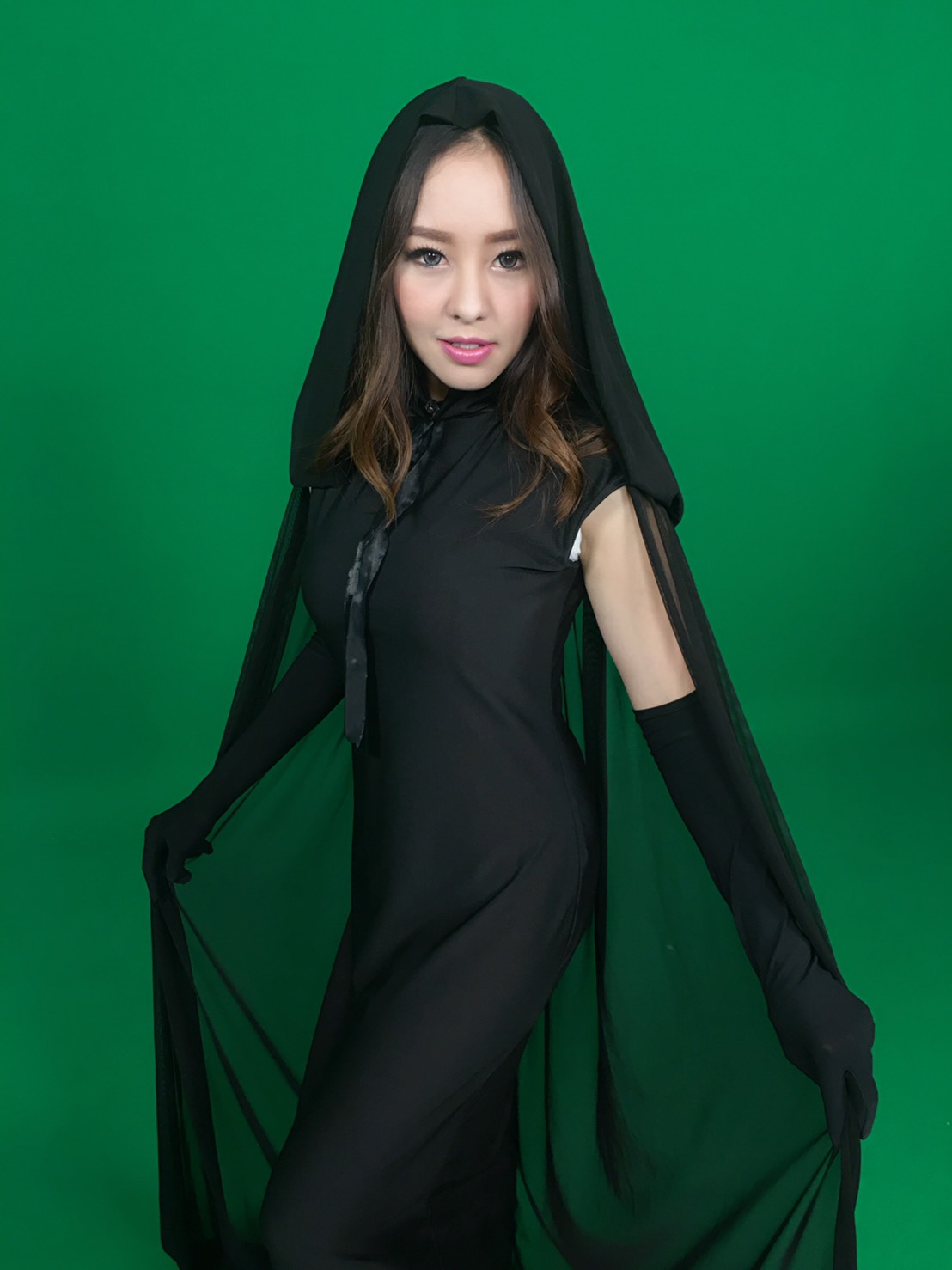 ชุดยมทูตหญิง