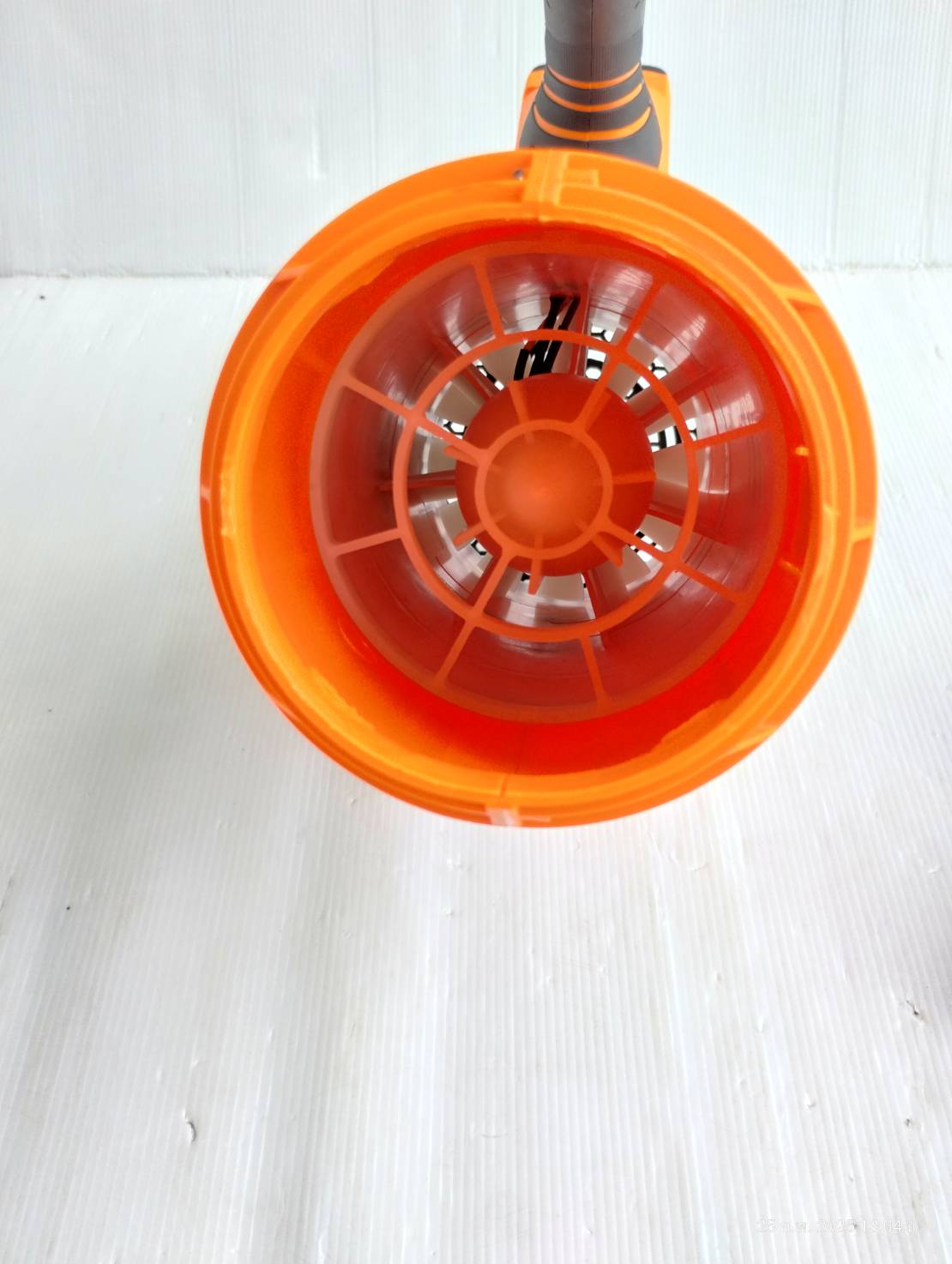 เครื่องเป่าลมใบไม้ไร้สาย ไร้แปรงถ่าน (เครื่องเปล่า) 20V รุ่น INF-112LFBL PUMPKIN #50333