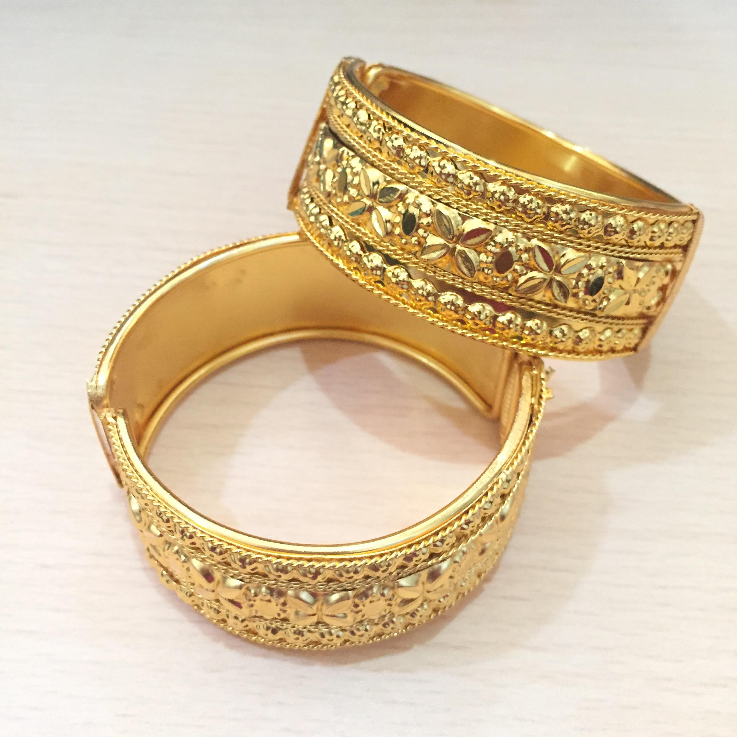 (พร้อมส่ง) กำไลทองขายเป็นคู่ 014