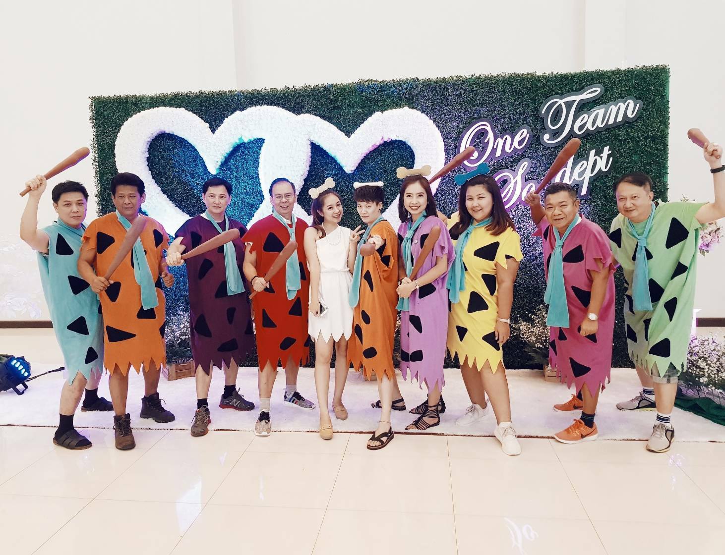 ชุดบาร์นี่ @ มนุษย์หินฟริ้นสโตน