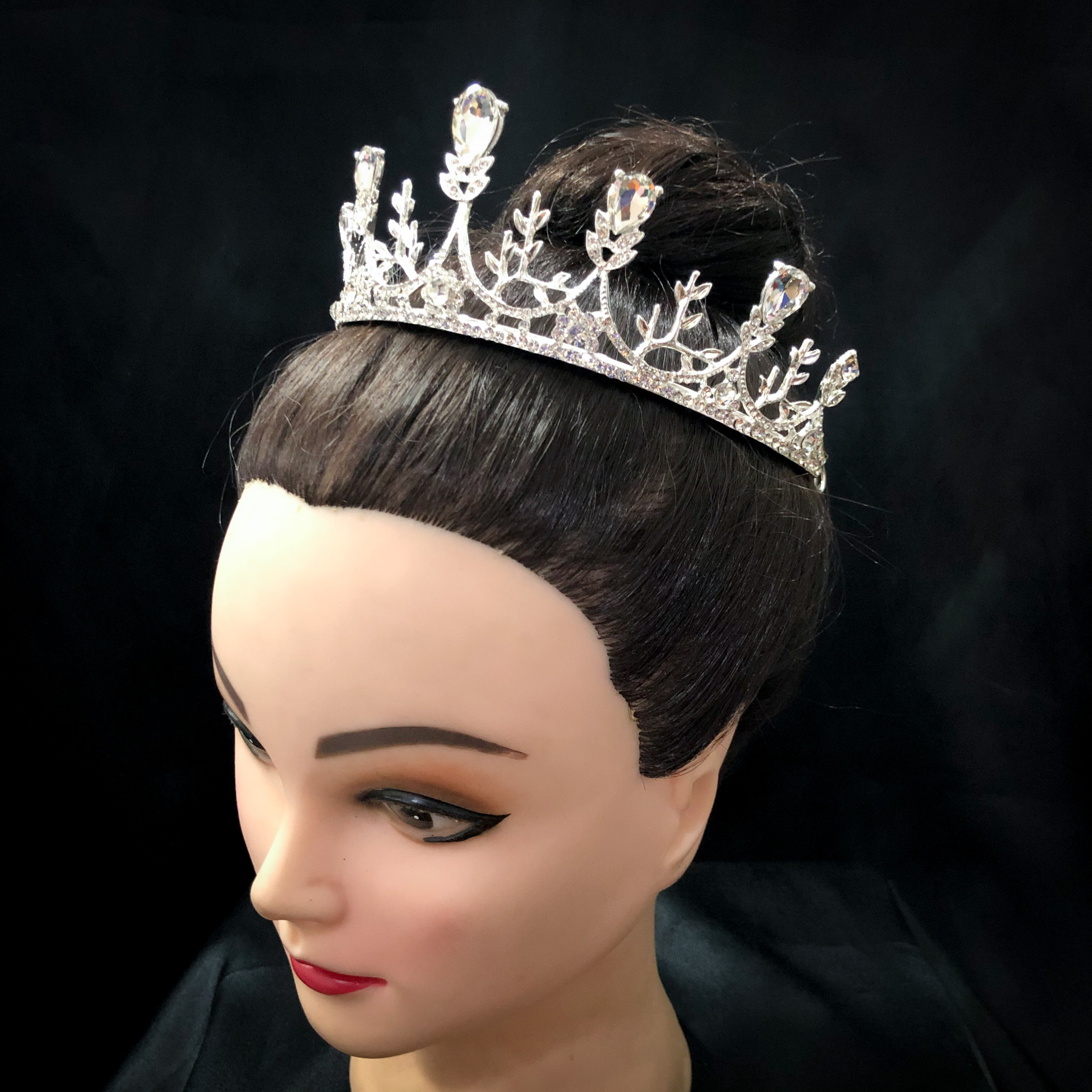 (พร้อมส่ง) เทียร่า 258 สีเงิน มงกุฎนางงาม งานสวย ปราณีต QCเพชรทุกเม็ด สินค้าพร้อมส่งจากไทย