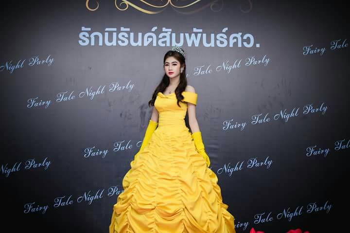 ชุดเจ้าหญิงเบล @ Beauty & the Beast