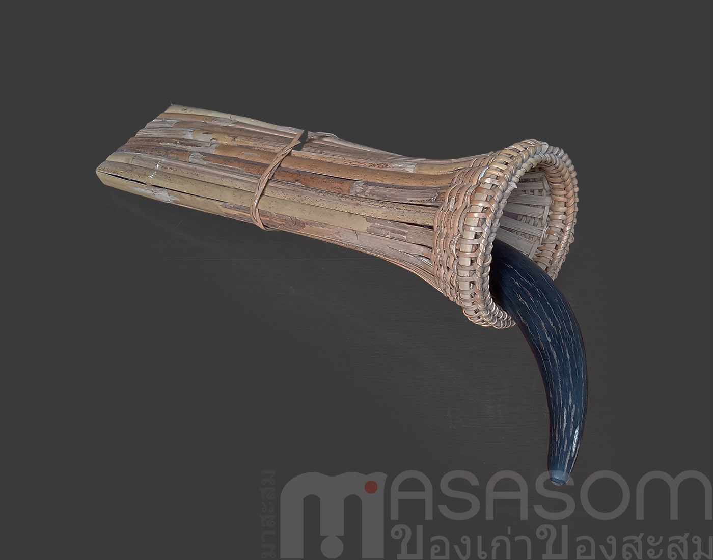 มีดเหน็บเก่าด้ามเขาสัตว์