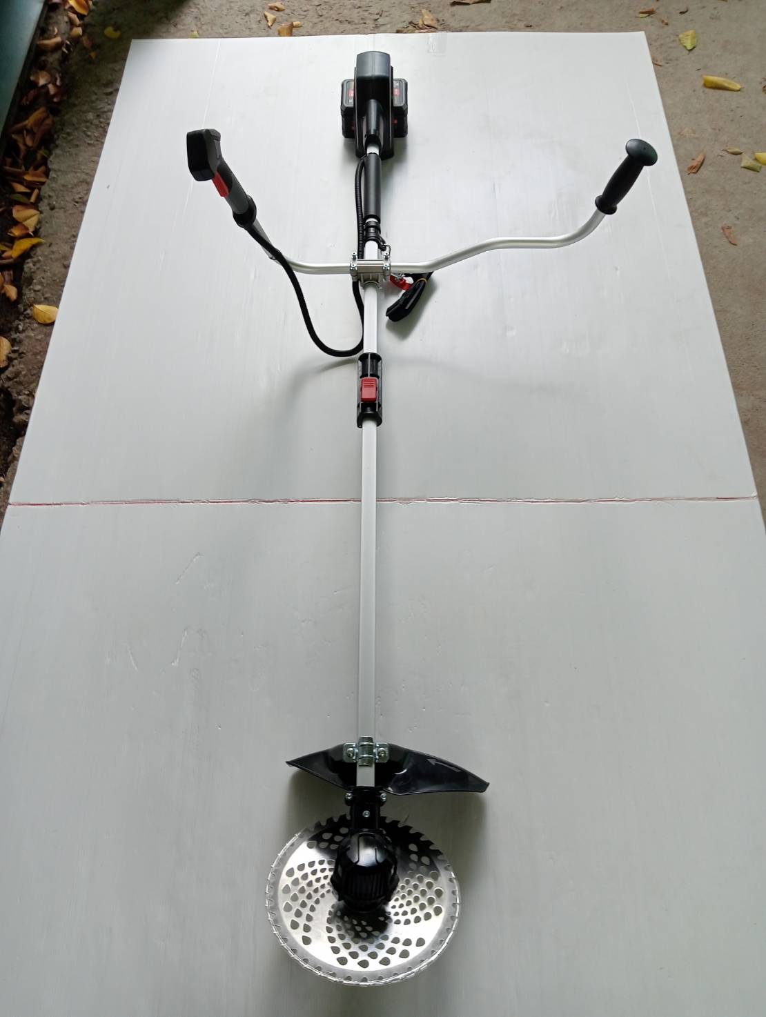 เครื่องตัดหญ้าไร้สาย OCBC512-P2 40V OSUKA