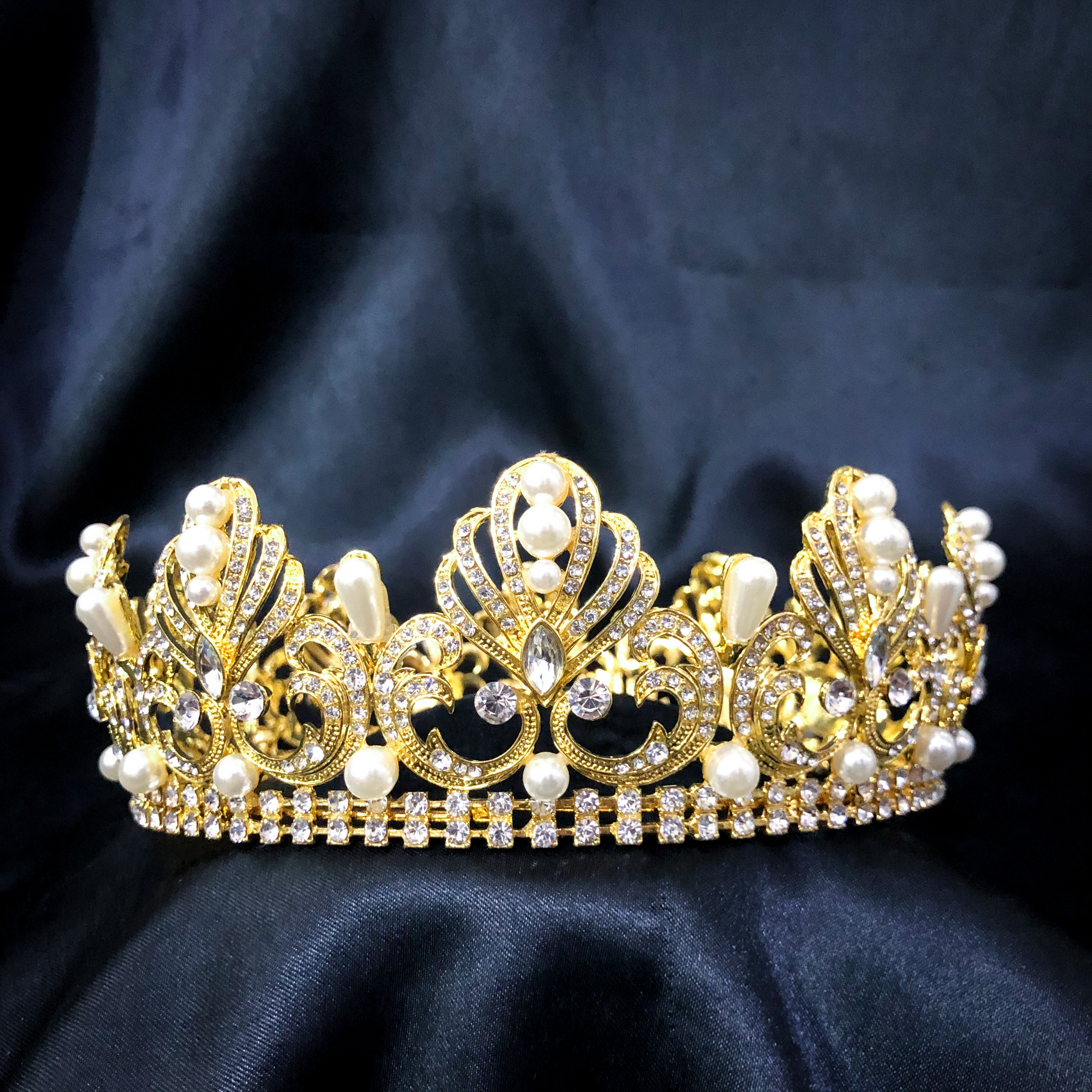 (พร้อมส่ง) มงกุฏ 070