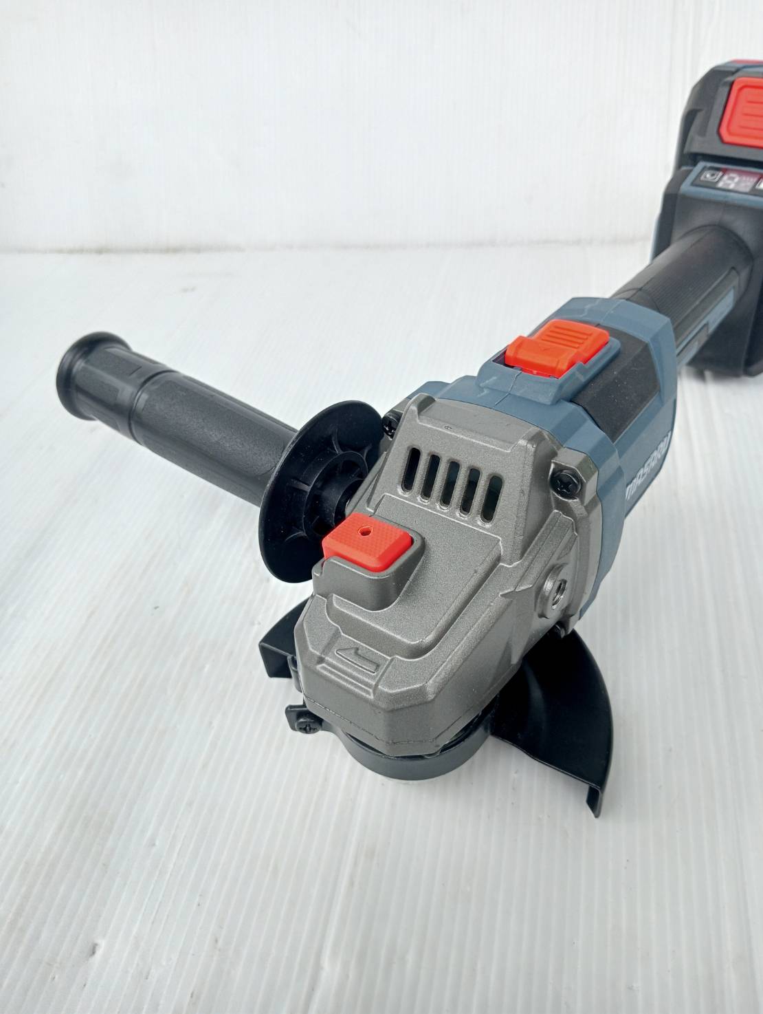 MASARU เครื่องเจียร20V SCG-615-B1 บลัสเลส มีกันสะบัด กันตก