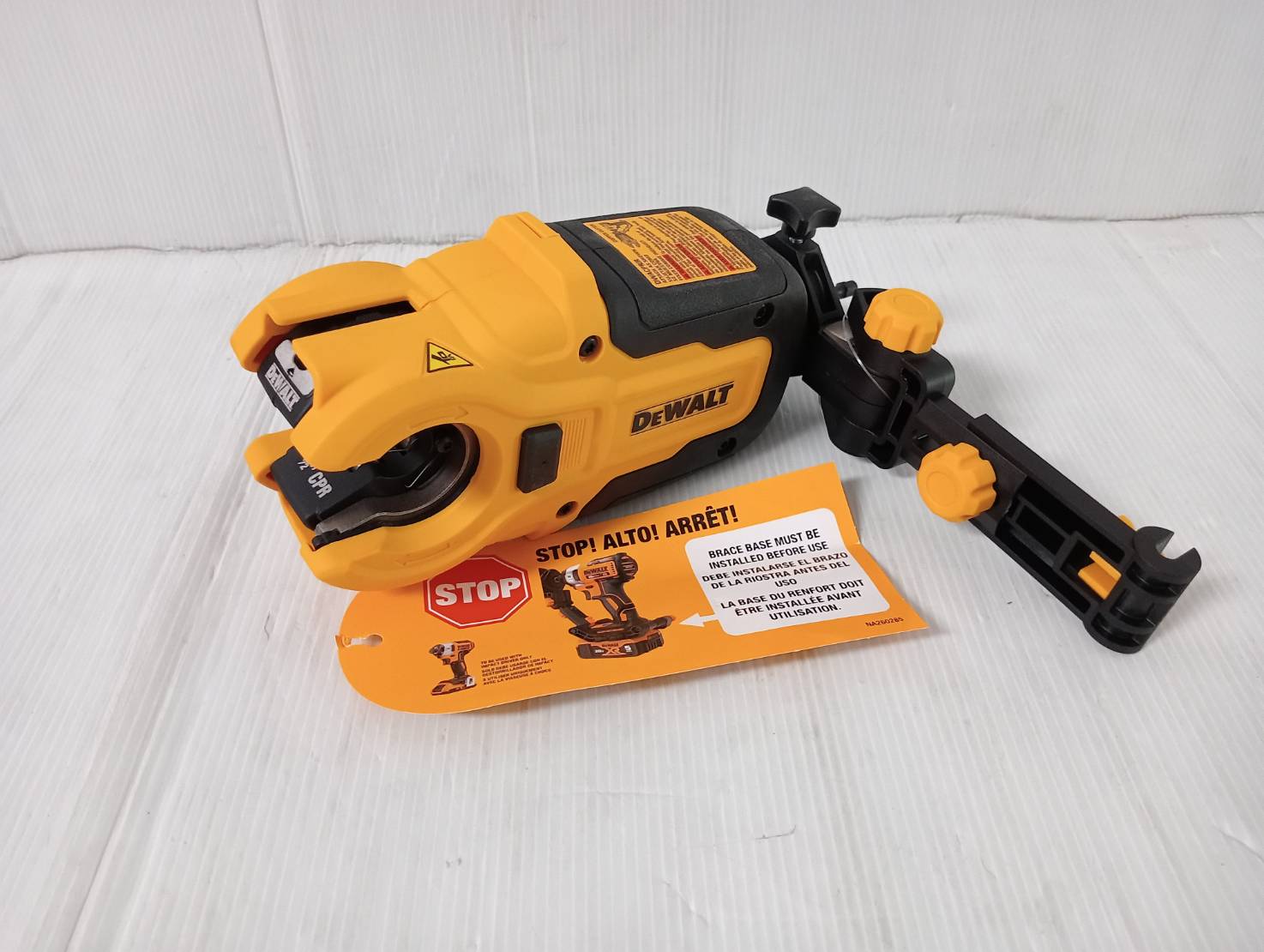 DEWALT อุปกรณ์เสริมสำหรับแปลงเป็นเครื่องตัดท่อทองแดง DWACPRIR