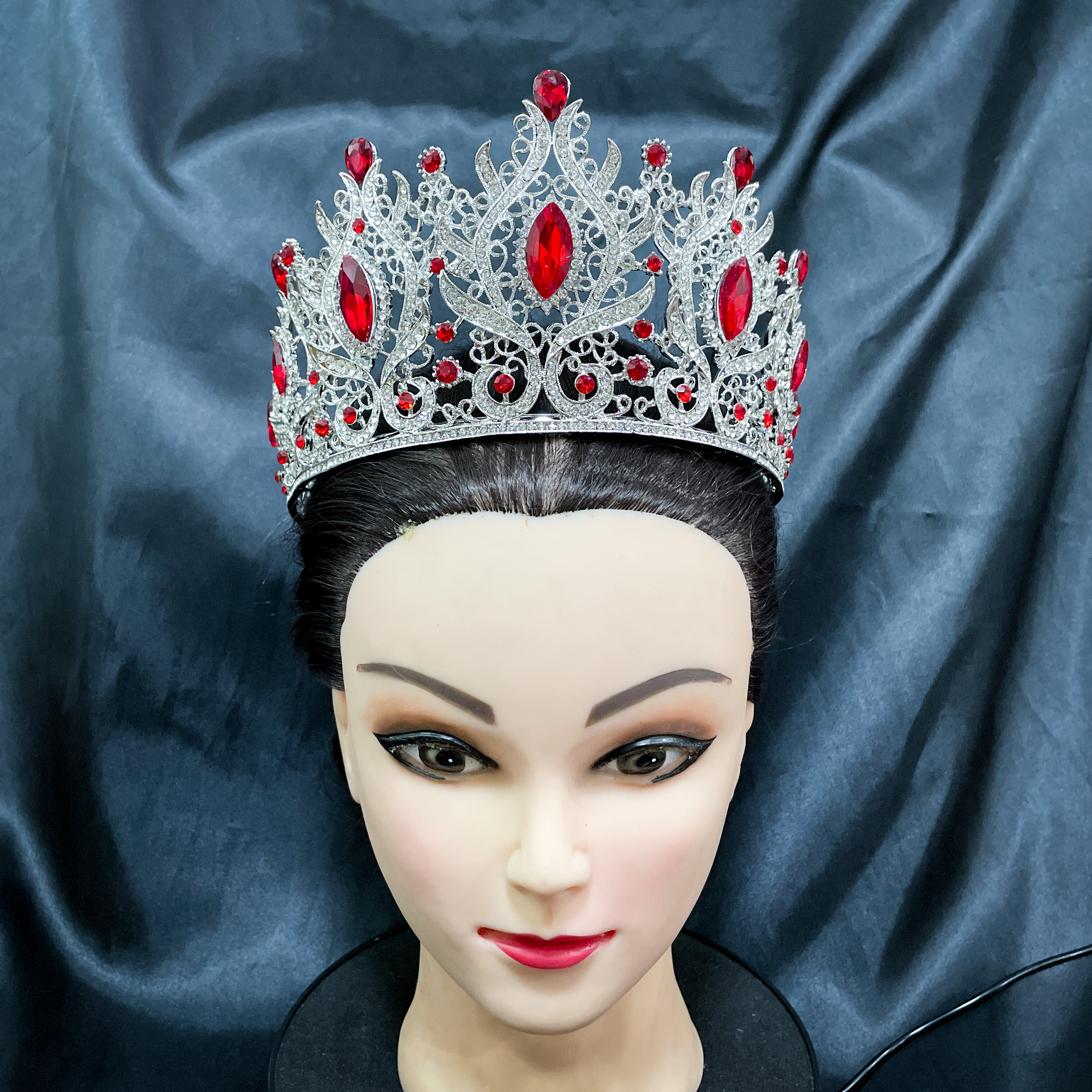 (พร้อมส่งจากไทย) มงกุฏ 096 สีแดง มงกุฎนางงาม มงกุฎเพชร มงกุฎประกวด สินค้าพร้อมส่ง ไม่ต้องรอนาน งานพรีเมี่ยม