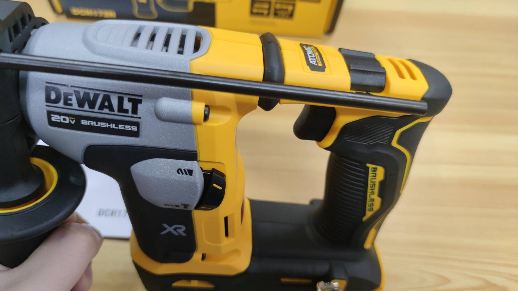 สว่านโรตารี่2ระบบ20V DCH172N DEWALT