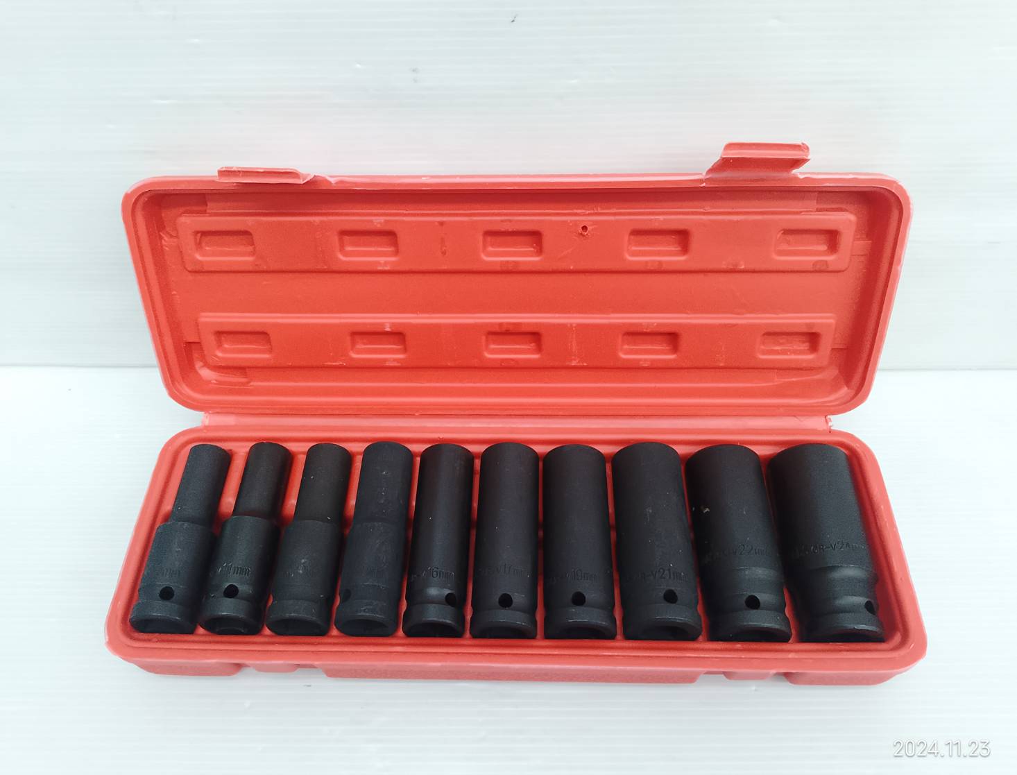 EURO KING TOOLS ลูกบล๊อกยาว1/2 10ชิ้น 10-24mm. รุ่น EURAF3211