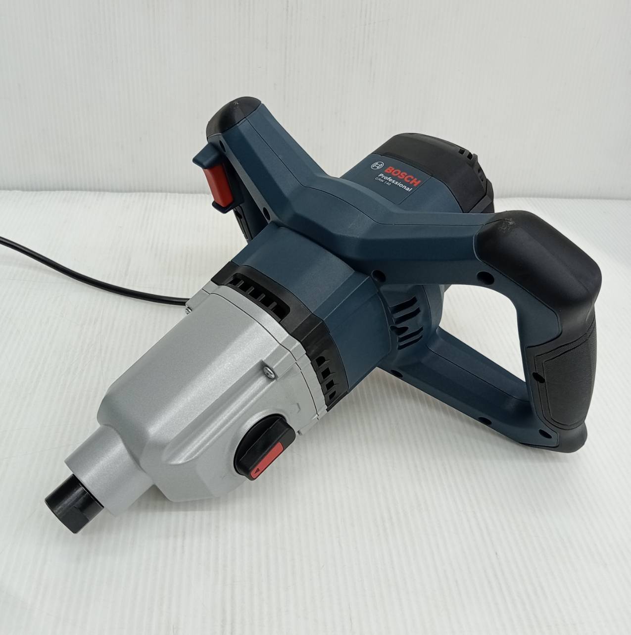 เครื่องปั่นสี ผสมปูน GRW140 BOSCH พร้อมก้าน