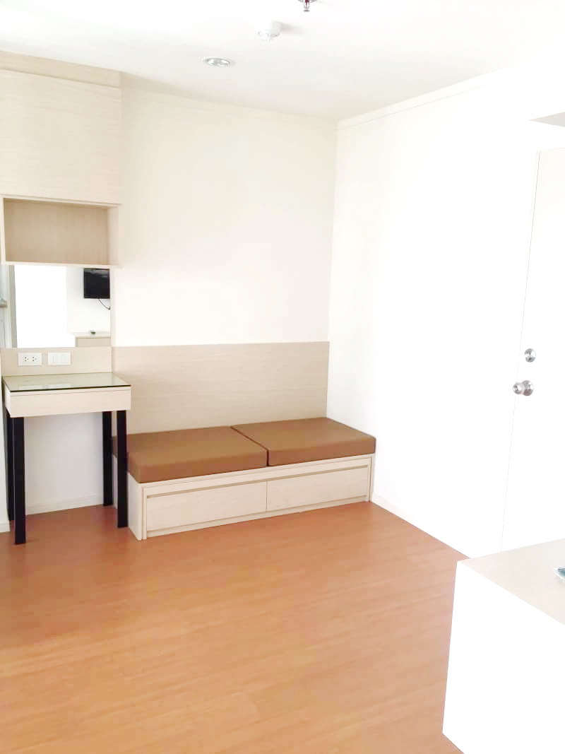 H1096 ขายด่วน คอนโด ลุมพินี พาร์ค รัตนาธิเบศร์- งามวงศ์วาน 26.13 ตร.เมตร ต.บางกระสอ อ.เมืองนนทบุรี โครงการอยู่ติดสถานี MRT บางกระสอ