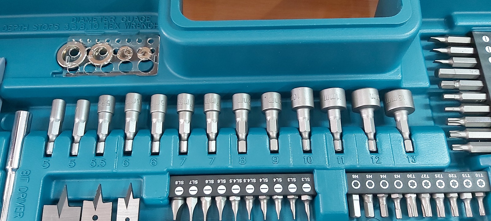 สว่านกระแทกไร้สาย DHP453FX13 MAKITA